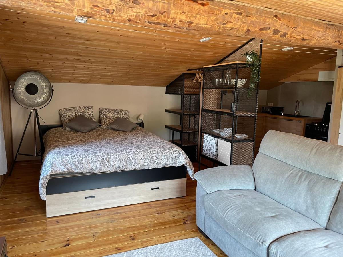 Sublime De Caractere ,50 M2 Climatise . Homestay Montlaur-en-Diois